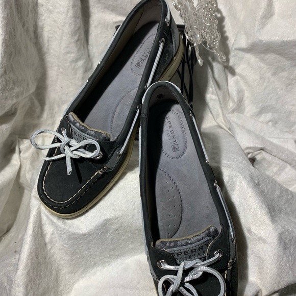 NIB Sperry top siders 7.5M - Picture 4 of 7